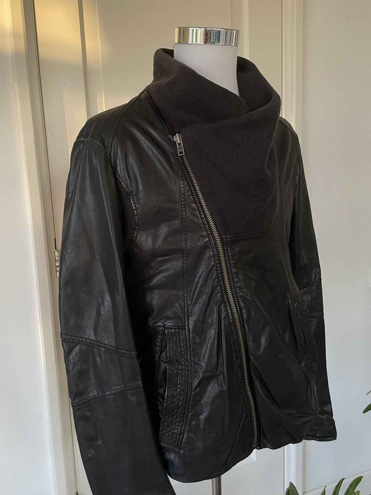 Helmut Lang Helmut Lang sheepskin jacket with woolen collar Size US M / EU 48-50 / 2 - 2 Thumbnail