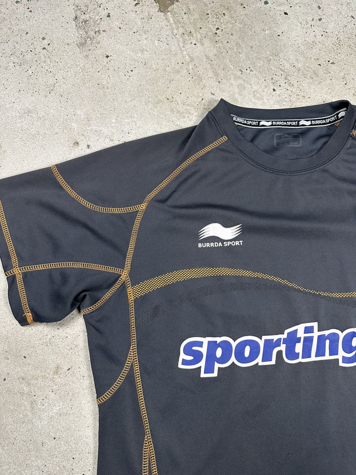 Vintage Burrda Sport x Wolverhampton Wanderers Jersey Wolves Size US M / EU 48-50 / 2 - 5 Thumbnail