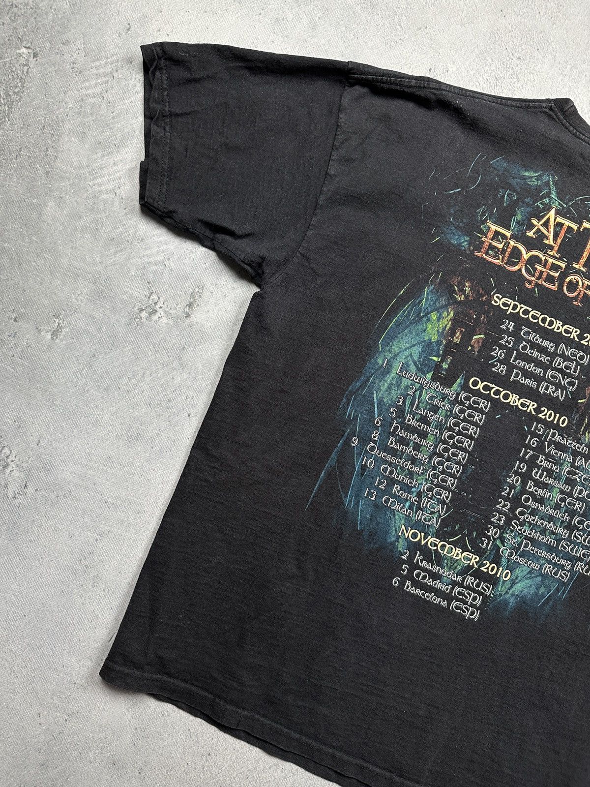 Band Tees Vintage 2010 Blind Guardian At the Edge Of Time Tour Metal Size US XXL / EU 58 / 5 - 3 Thumbnail