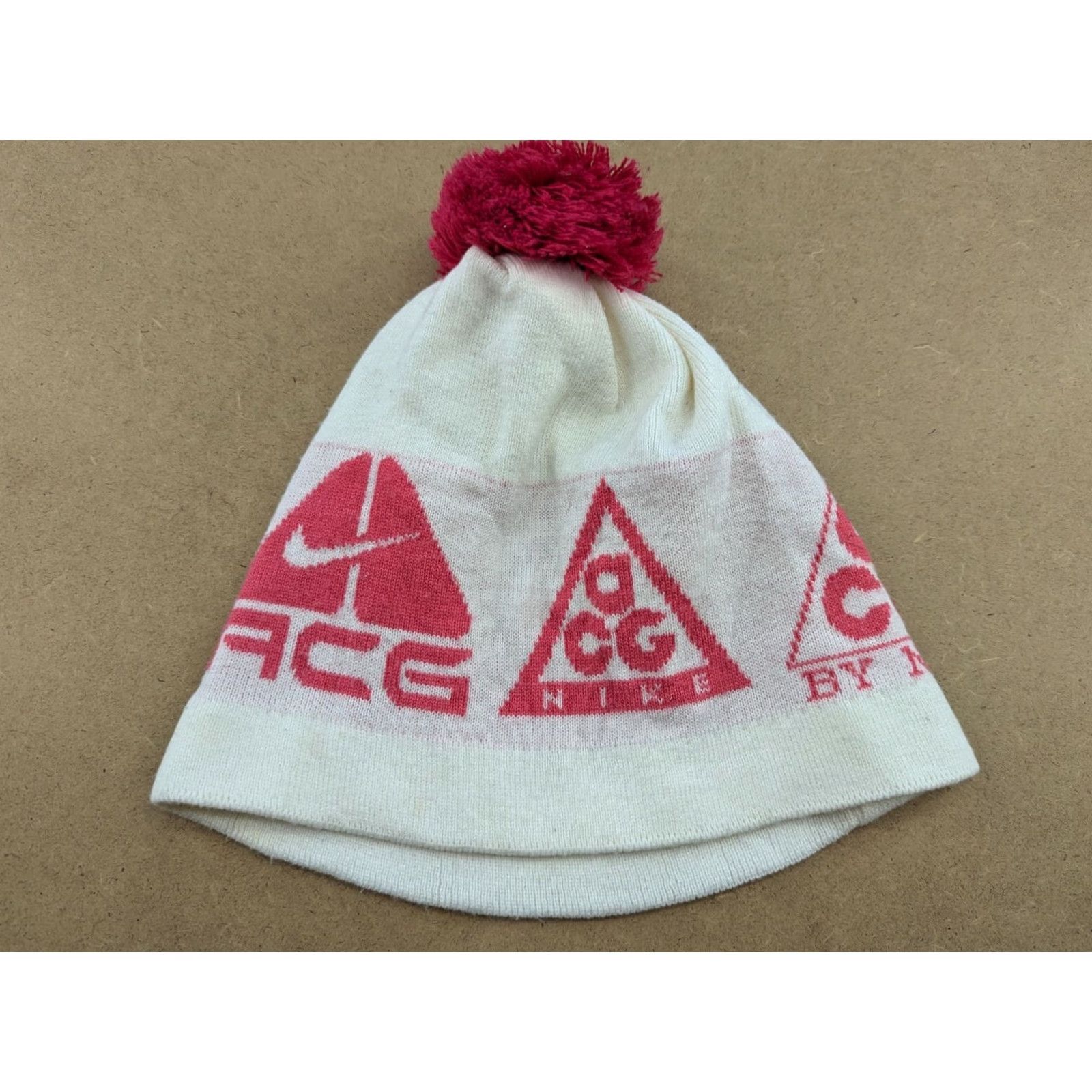 Nike Nike Beanie Hat One Size Pom Pom White Pink, Unisex Adults, Knit Acrylic, Vintage? (ACG) 2007 - 2007 not Vintage, Solid Pattern, Casual Size ONE SIZE - 3 Thumbnail