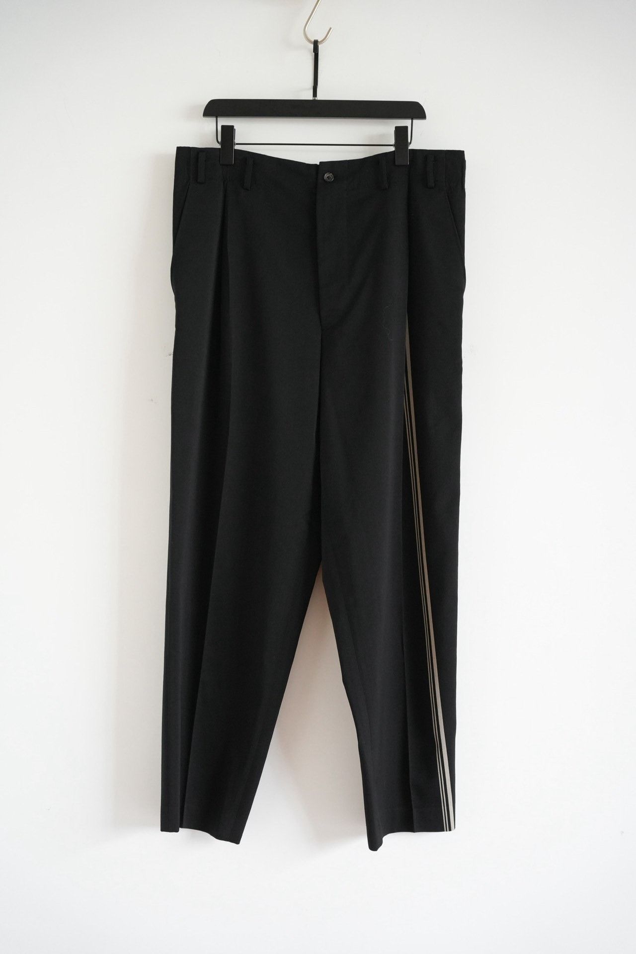 Yohji Yamamoto Yohji Yamamoto 86AW Diagonal Stripe Trousers Size US 30 / EU 46 - 1 Thumbnail