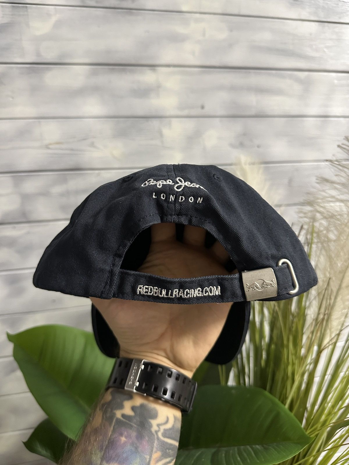 Pepe Jeans Rare Vintage Cap Reb Bull Infiniti Racing Formula Pepe Jeans Size ONE SIZE - 5 Thumbnail