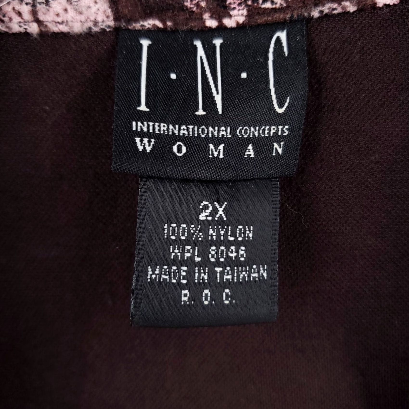 Vintage INC International Concepts Shirt Womens 2X Brown Women Plus Button Paisley Nylon Top Size XXL / US 16-18 / IT 52-54 - 3 Thumbnail