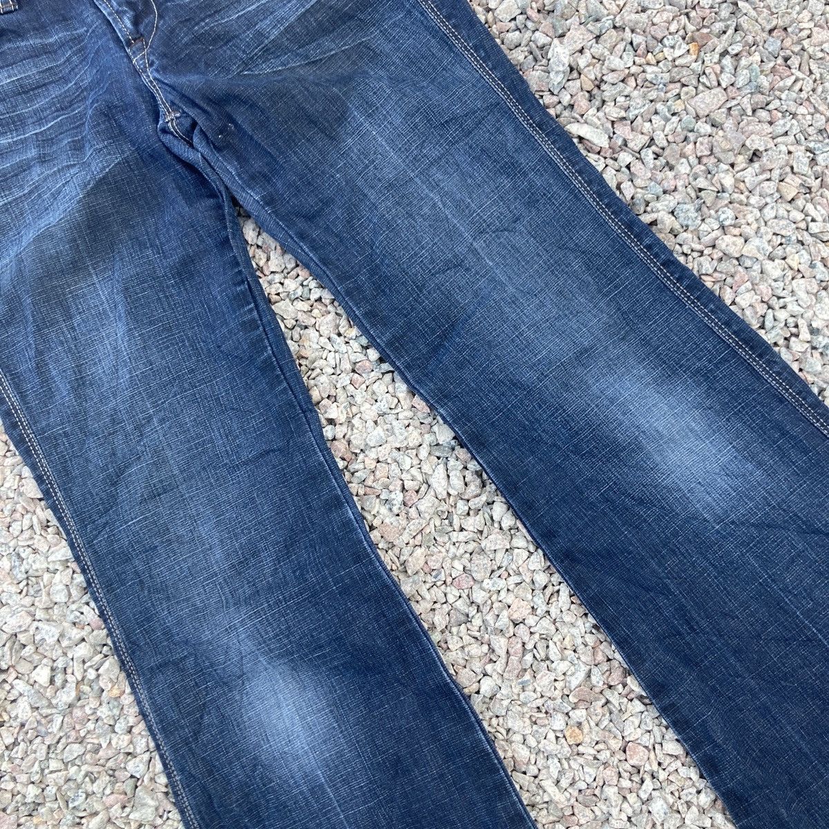 Marithe + Francois Girbaud DISTRESSED MARITHE FRANCOIS GIRBAUD BOOTCUT JEANS Size 27" / US 4 / IT 40 - 4 Thumbnail