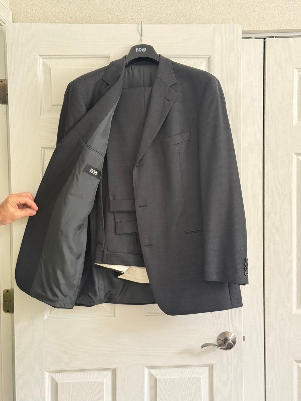 Hugo Boss Men Suits Size 46R - 1 Thumbnail