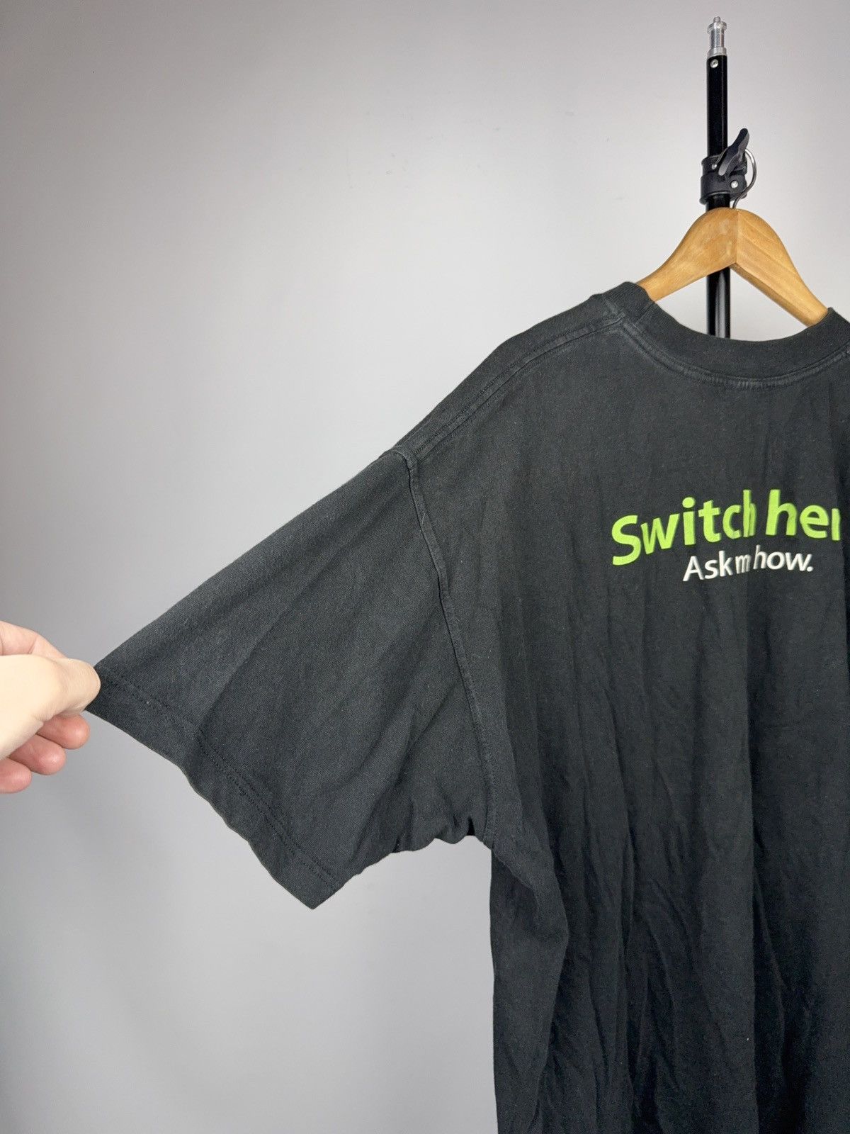 Apple Vintage Retro 90s Apple Switch Here Ask Me How Promo Tee Size US XL / EU 56 / 4 - 13 Thumbnail