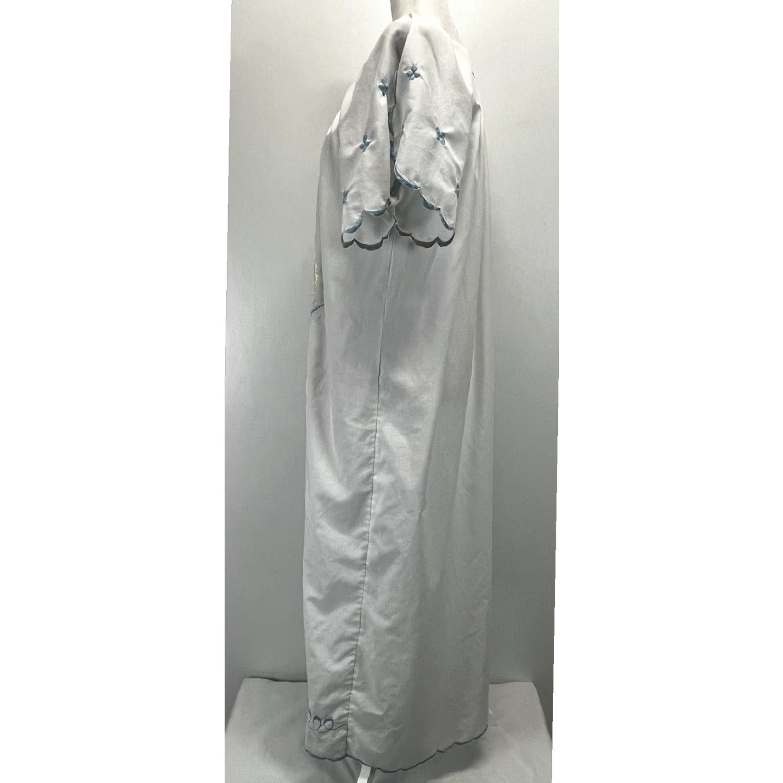 Vintage Mexican Style Floral Embroidered Maxi Dress White Large Womens Long Sleeve Size L / US 10 / IT 46 - 2 Thumbnail