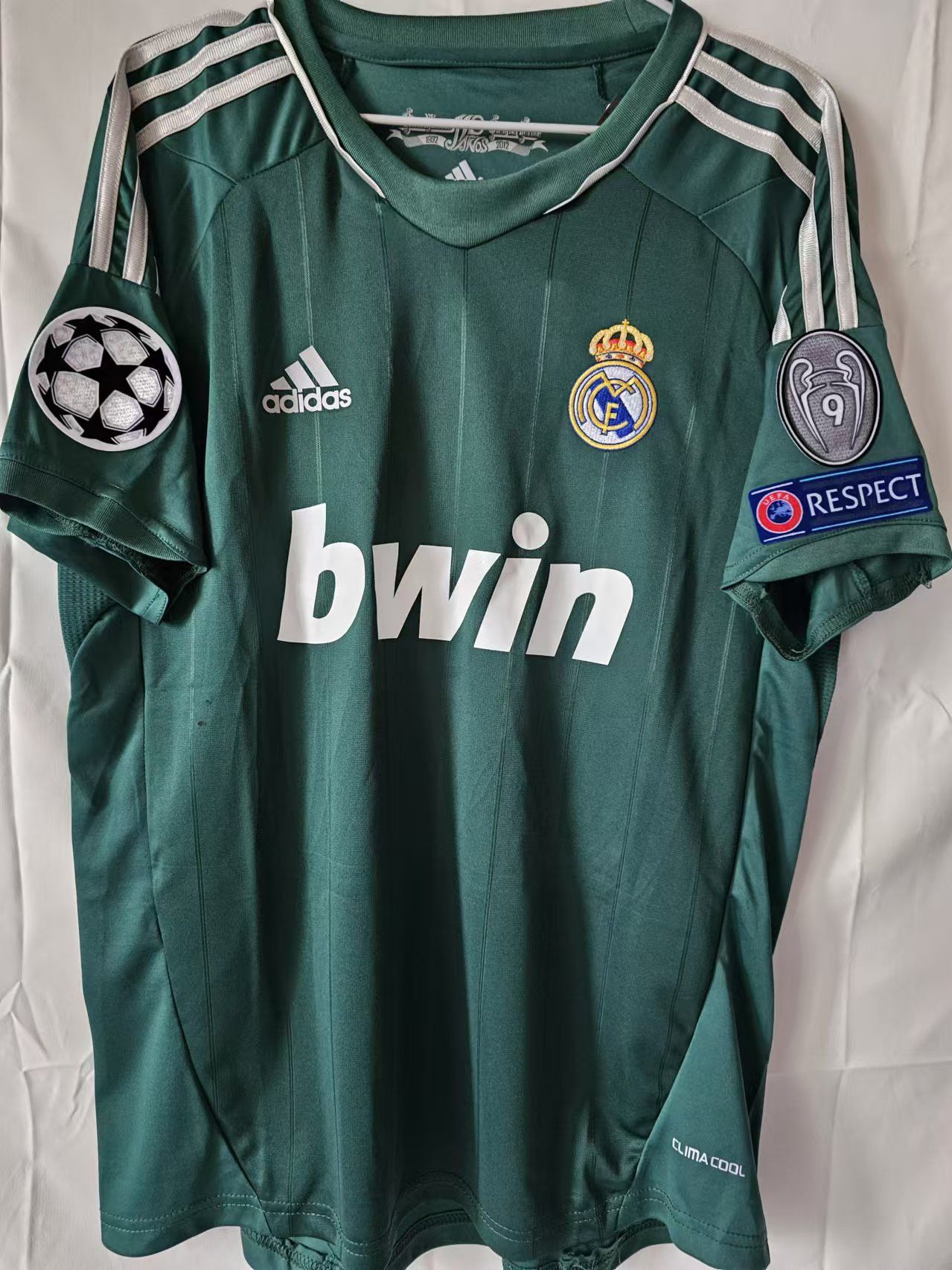Other 2012 2013 Real Madrid #7 Cristiano Ronaldo Jersey Size US XL / EU 56 / 4 - 2 Thumbnail