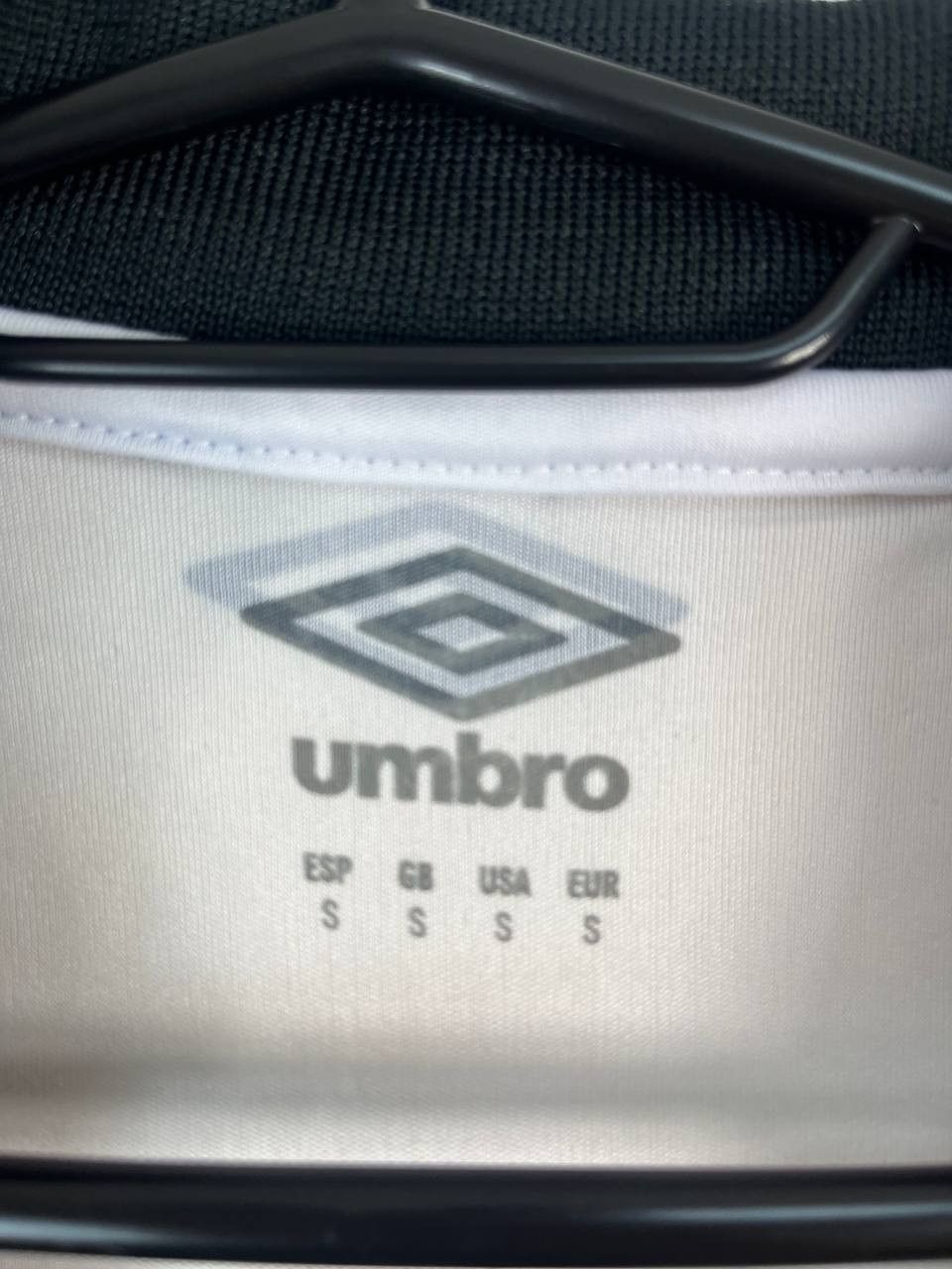 Umbro Umbro Portimonense SC Home Jersey Portugal Primeira Size S Size US S / EU 44-46 / 1 - 2 Thumbnail