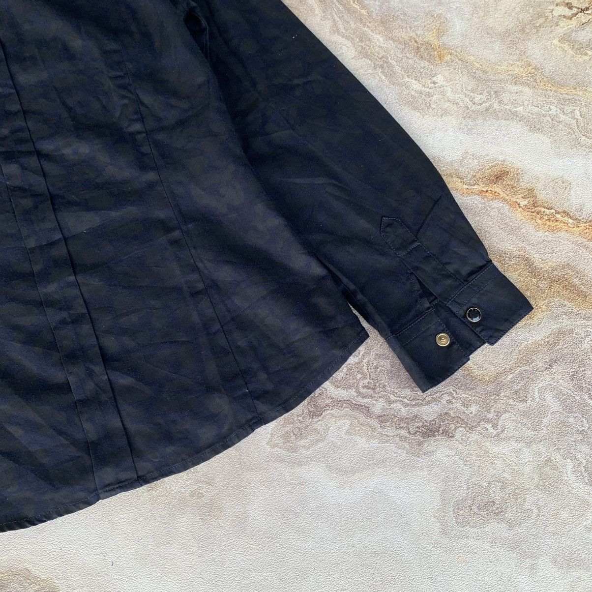 Armani Armani Button Snap Navy Shirt Camoflage Sleeve Size M / US 6-8 / IT 42-44 - 12 Thumbnail