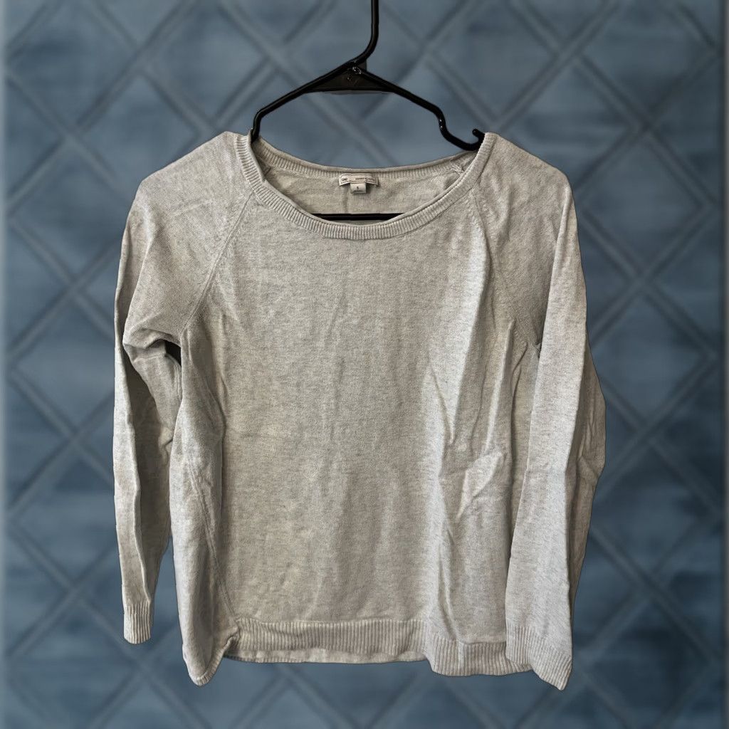 Gap VINTAGE Gap Womens Sweater Pullover Casual Knit Long Sleeve Size Small Gray Crew Neck Fall Spring Womens Size S / US 4 / IT 40 - 1 Thumbnail