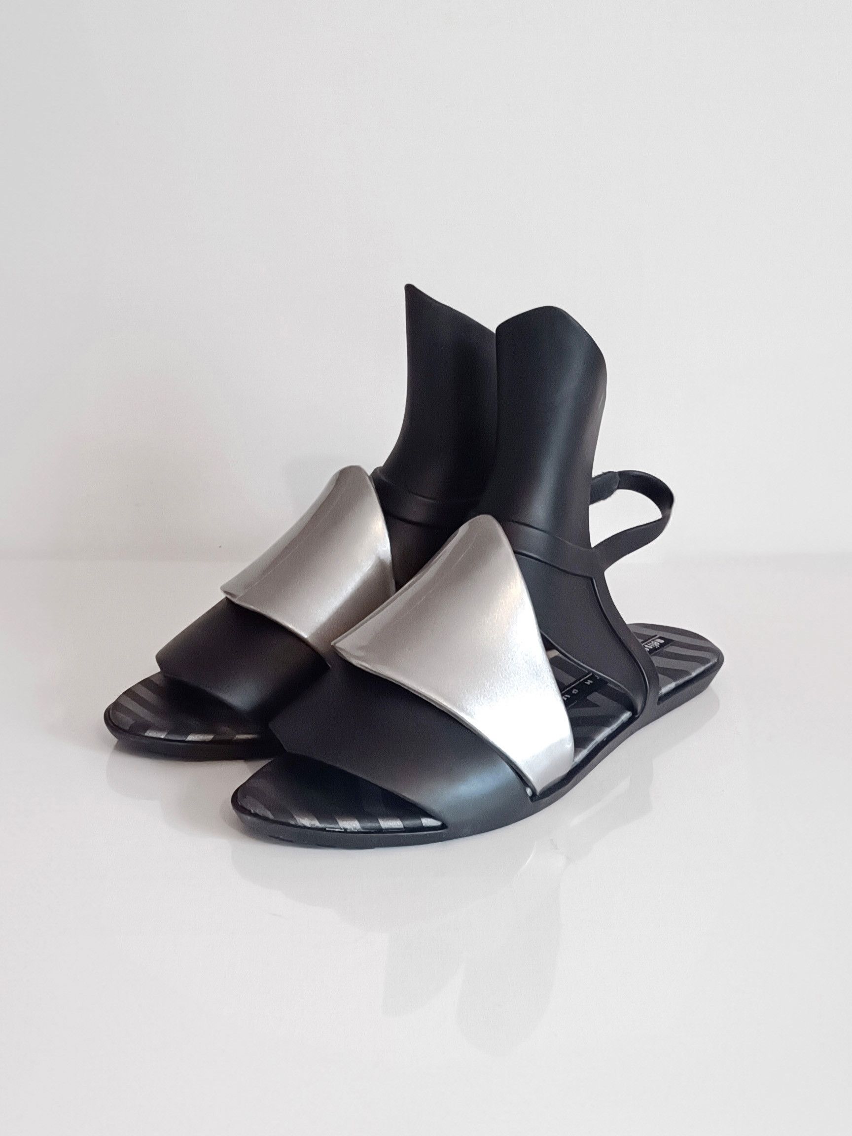 Gareth Pugh Gareth Pugh x Melissa Aileron Gladiator Sandal (2011) Size US 7 / IT 37 - 1 Thumbnail