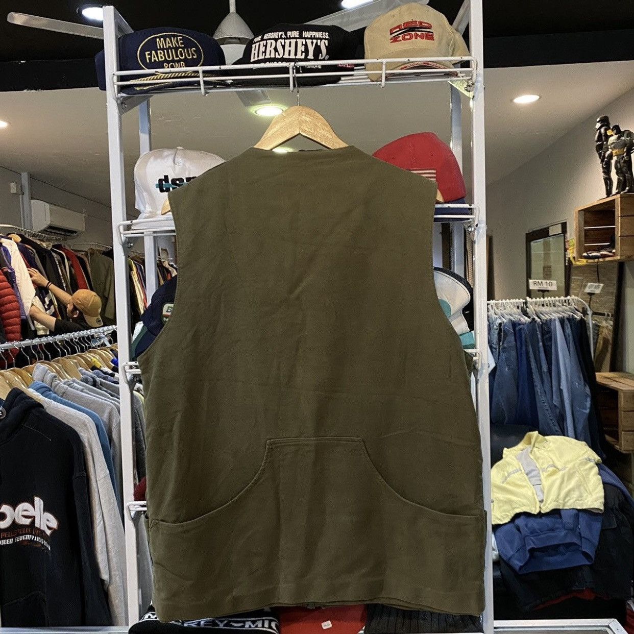 Barbour Vintage Barbour Olive Moleskin Hunting Shooting Vest Gilet Size US L / EU 52-54 / 3 - 2 Thumbnail