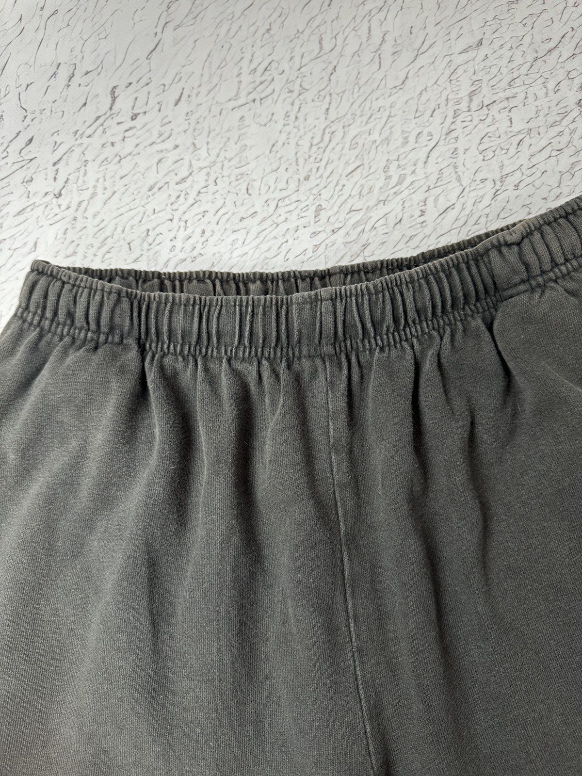Nike Nike vintage 90s faded black sweatpants logo swoosh Size US 34 / EU 50 - 11 Thumbnail