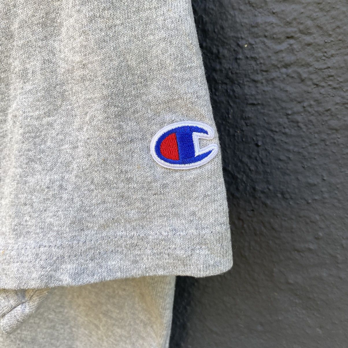 Champion Thrashed Vintage Champion Reverse Weave ERD GRUNGE TSHIRT Size US XL / EU 56 / 4 - 4 Thumbnail