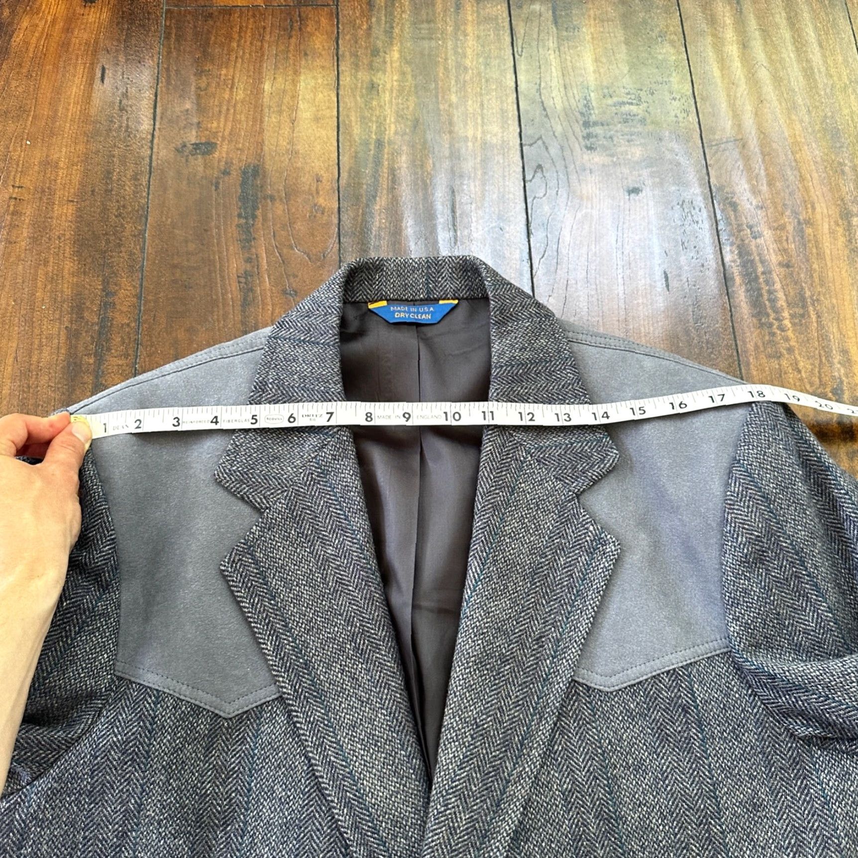 Pendleton VTG Pendleton Blazer Men's 44 Wool Tweed Button-Up Three-Button Single-Breasted USA Gray Knit Long Coat Jacket Size 44R - 7 Thumbnail