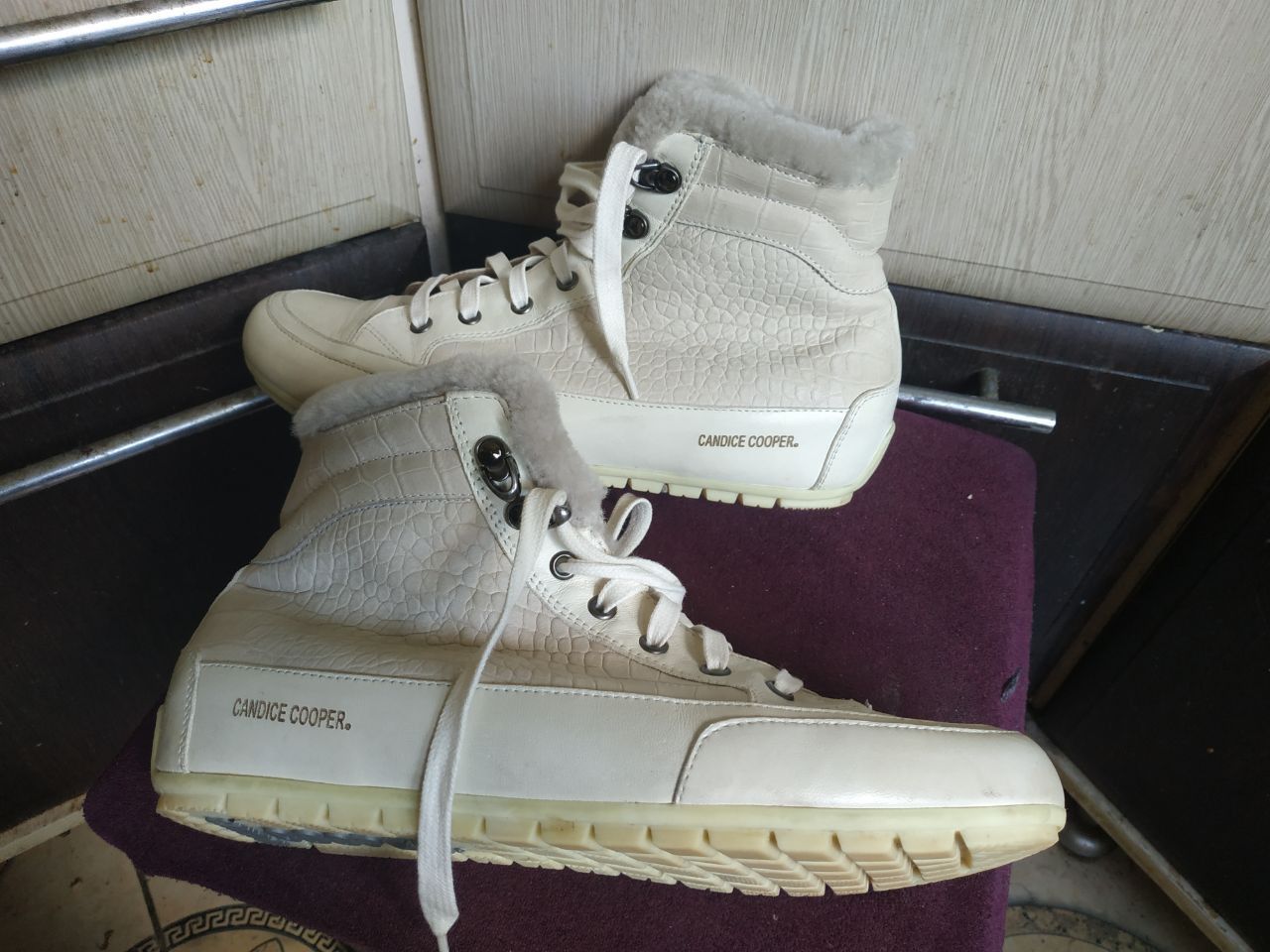 Other Candice Cooper Fur Lined Winter Sneakers Boots White 8.5 Size US 8.5 / IT 38.5 - 19 Thumbnail