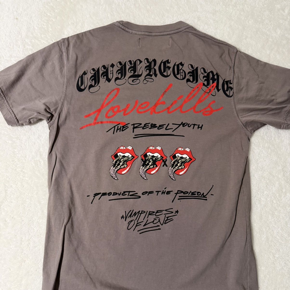 Civil Regime Civil Regime "Love Kills" rolling stones graphic t-shirt Size US S / EU 44-46 / 1 - 3 Thumbnail