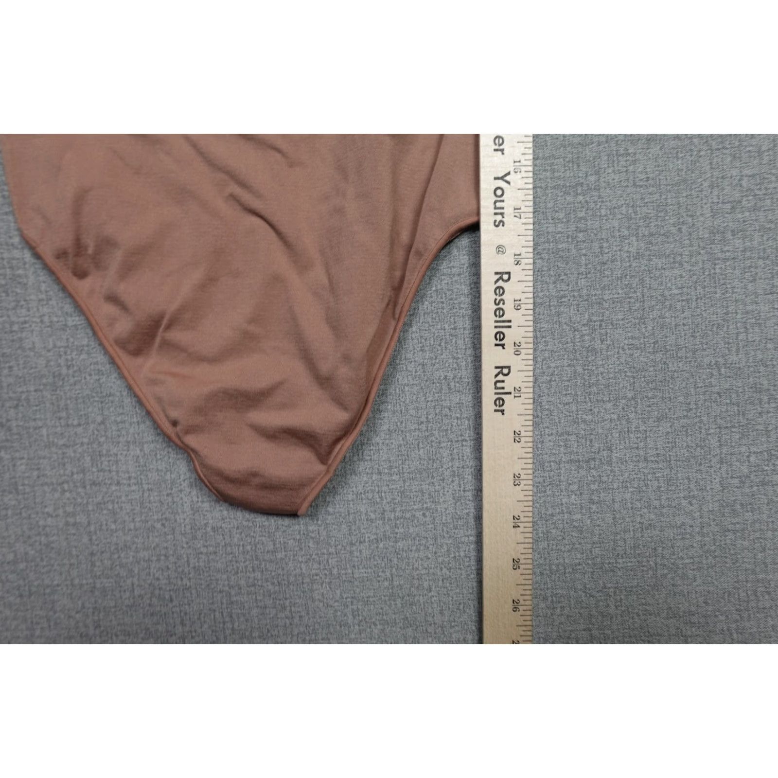 SKIMS Skims Bodysuit Womens XS Solid Brown Mock Neck Sleeveless Snap Closure Stretch one Piece Size XS / US 0-2 / IT 36-38 - 6 Thumbnail