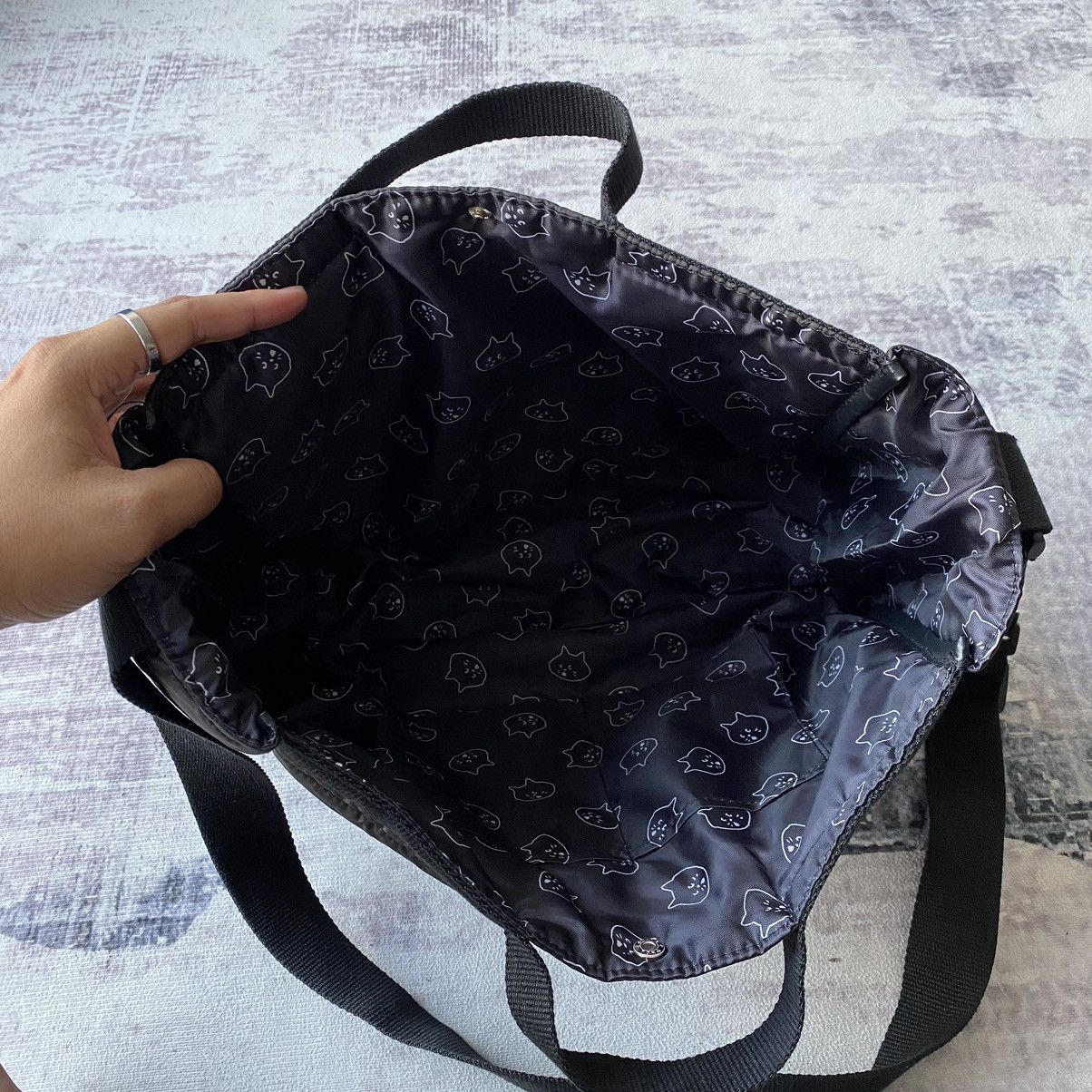Ne-Net Ne-net by Issey Miyake Puffer Sling Bag Size ONE SIZE - 7 Thumbnail