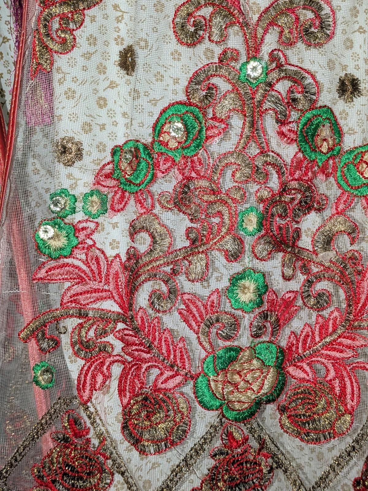 Designer DANISH Girls 16 Embroidered Indian Pakistani Shalwar Kameez Size ONE SIZE - 3 Thumbnail