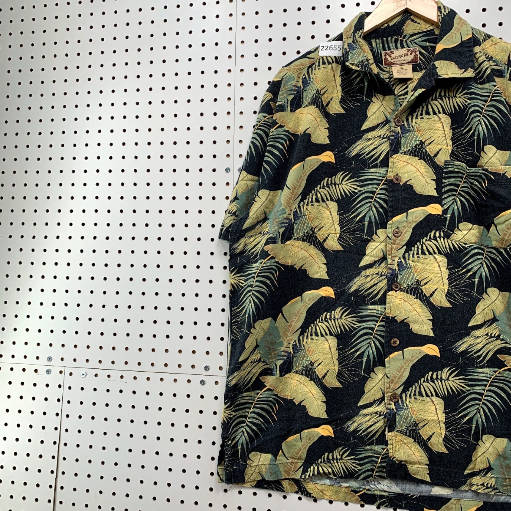 ALOHAS VINTAGE Calypso Joe Hawaiian ButtonUp Shirt XL Black Floral Aloha Short Sleeve Mens Size US XL / EU 56 / 4 - 3 Thumbnail
