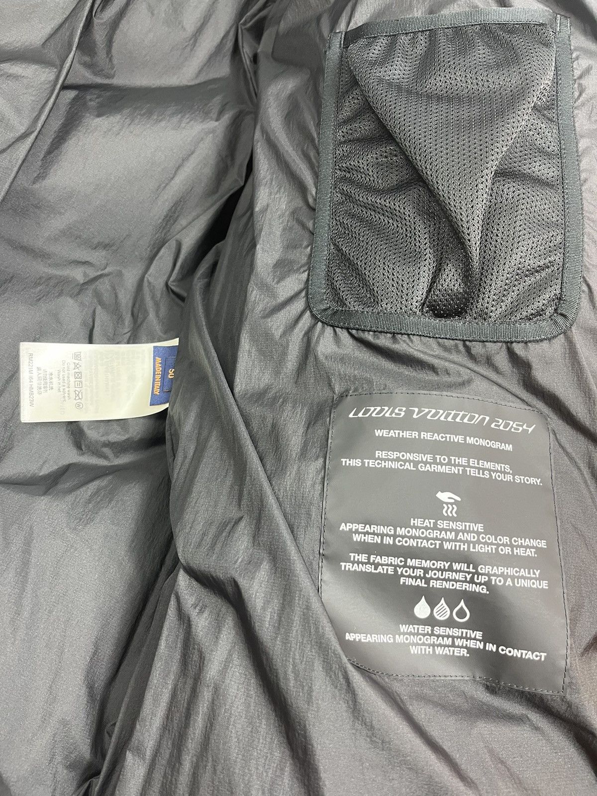 Louis Vuitton 2054 Heat & water sensitive technical puffer ski jacket Size US XL / EU 56 / 4 - 4 Thumbnail
