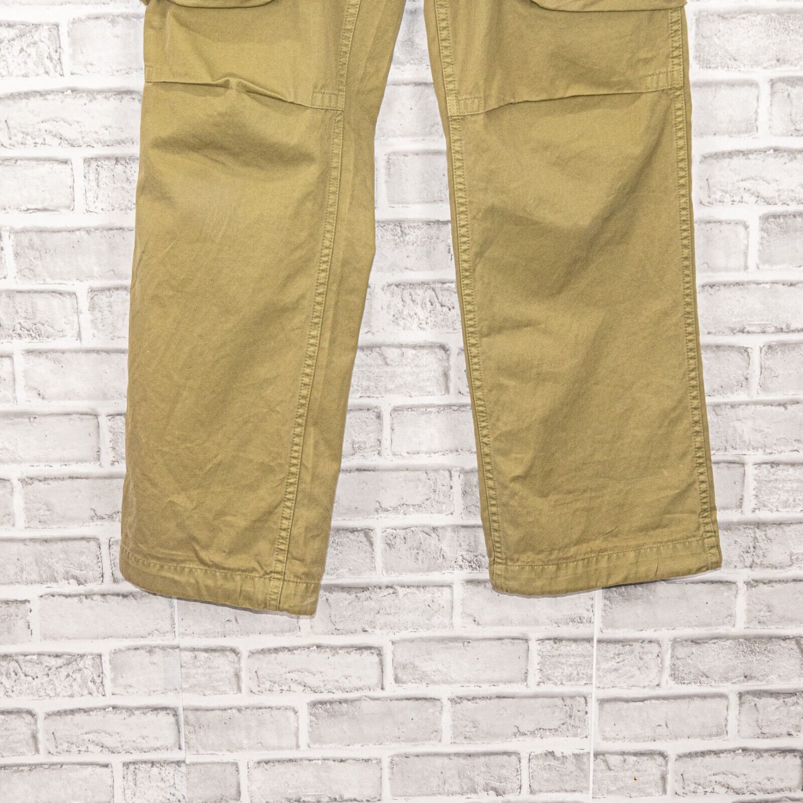 Cherry LA CHERRY LA Men's Utility Cargo Pants in Thyme Khaki beige Size US 28 / EU 44 - 9 Thumbnail