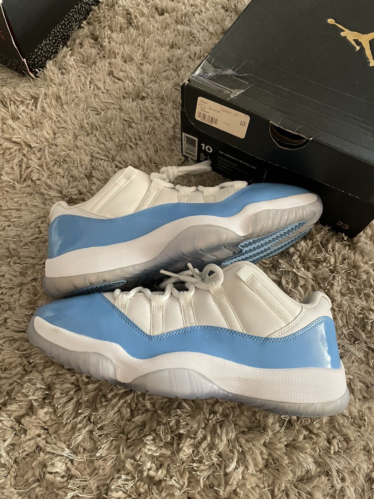 Jordan Brand Jordan 11 Low Unc Size US 10 / EU 43 - 2 Thumbnail