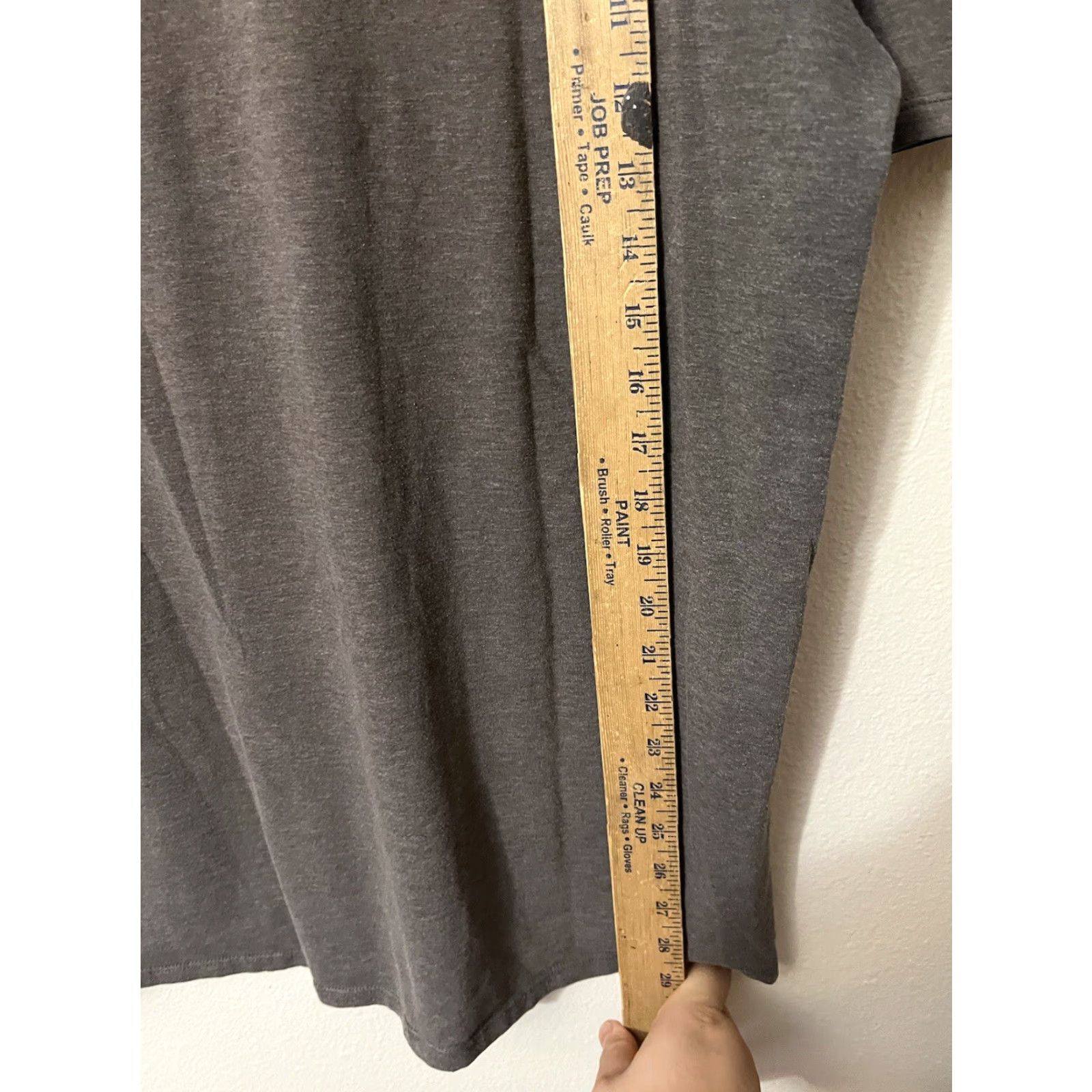 Nike Nike Dri-Fit Tee Shirt Adult Large Gray Short Sleeve Crew Neck Logo T-Shirt Men Folded Brand Nike Dri-FIT 90s/Logo Theme Size US L / EU 52-54 / 3 - 4 Thumbnail