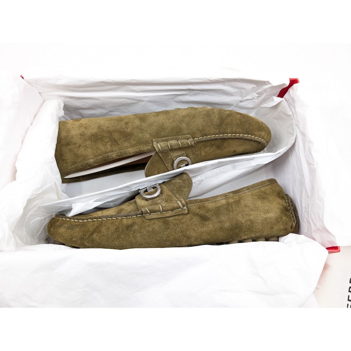 Salvatore Ferragamo o1rshd1 Suede Calf Loafers in Olive Size US 10 / EU 43 - 22 Thumbnail
