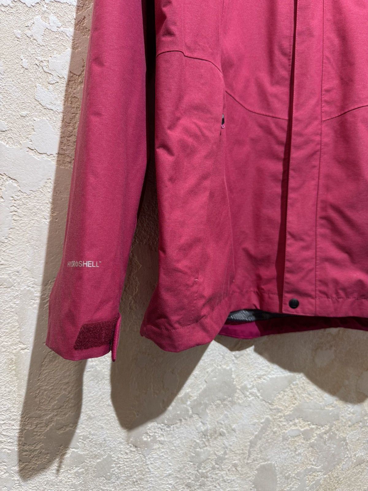 Berghaus × The Mountain Berghaus Women's Elara Waterproof Shell Jacket UK 14 Size L / US 10 / IT 46 - 2 Thumbnail