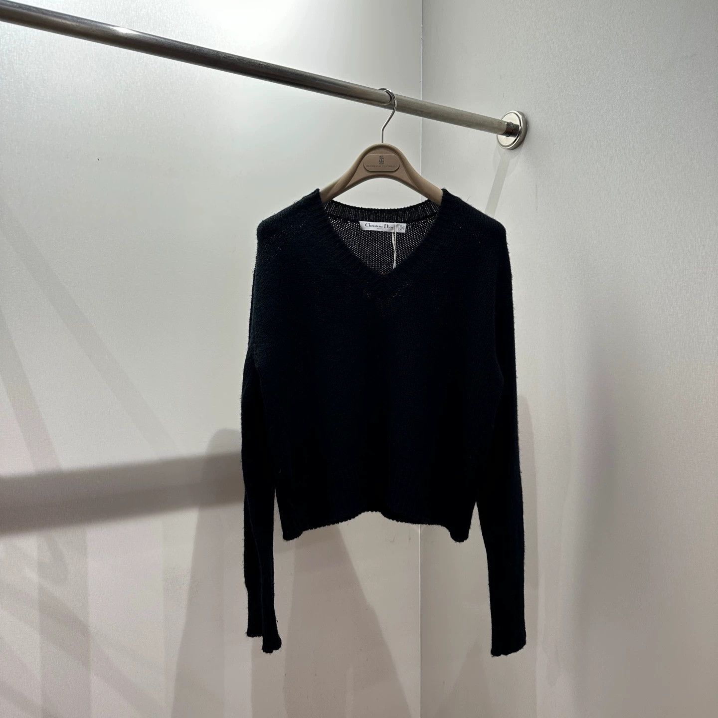 Christian Dior Monsieur Dior mar75 V-neck logo-letter cashmere 40 Size M / US 6-8 / IT 42-44 - 2 Thumbnail