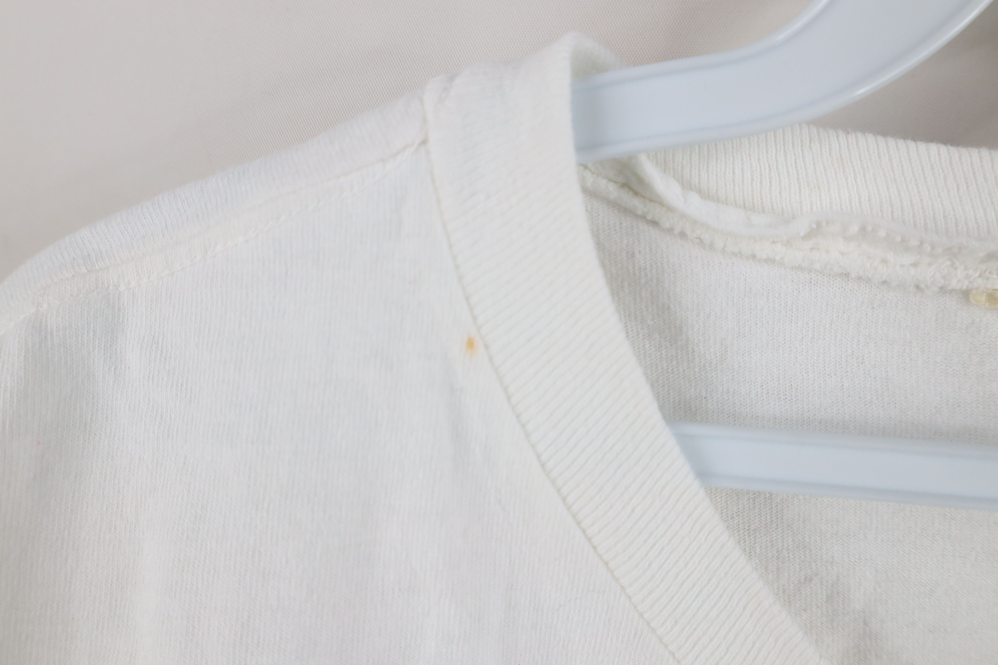 Vintage Vintage 90s LA Gear Puff Paint Short Sleeve T-Shirt USA Size US XL / EU 56 / 4 - 7 Thumbnail