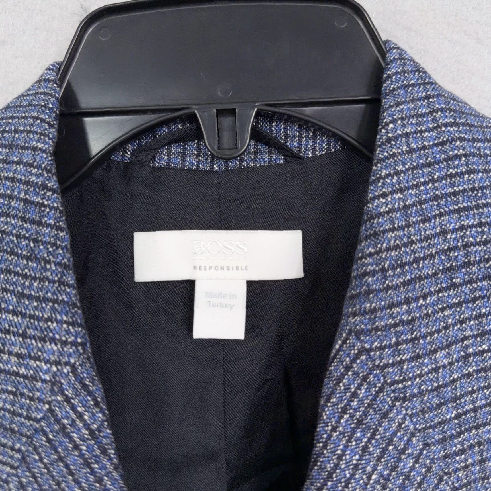 Vintage Boss Blazer Womens 4 Blue Check Double Breasted Short Jacket Tailored Workwear Blazer Women Medium? Size 27" / US 4 / IT 40 - 3 Thumbnail