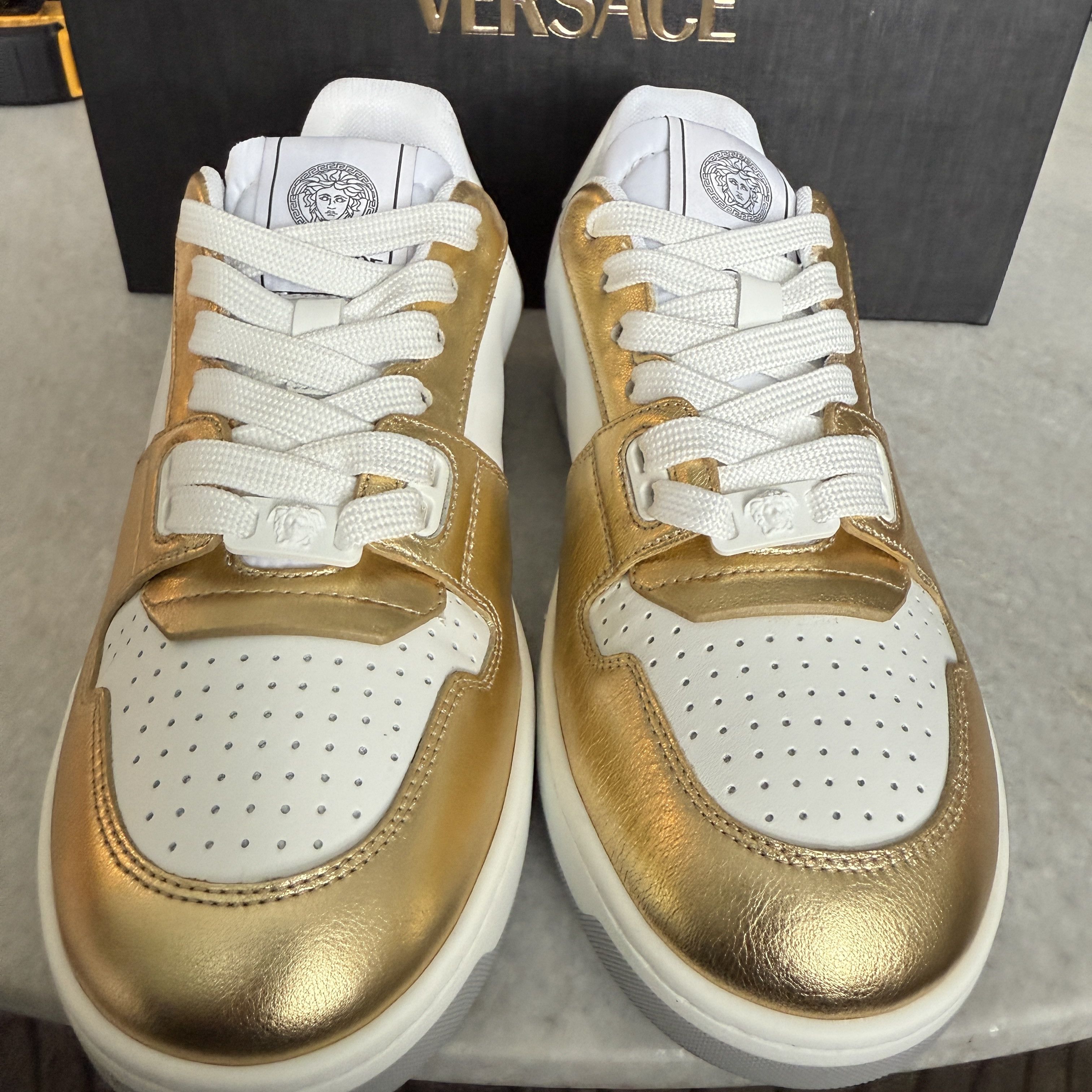 Versace Versace Medusa Leather Women's Sneaker Shoe, 1014316, 39.5 Size US 9.5 / IT 39.5 - 7 Thumbnail