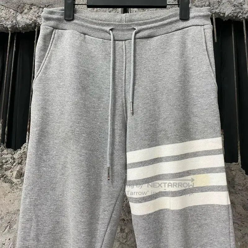 Thom Browne Thom Browne Gray Casual Pants for Men . Size US 30 / EU 46 - 3 Thumbnail