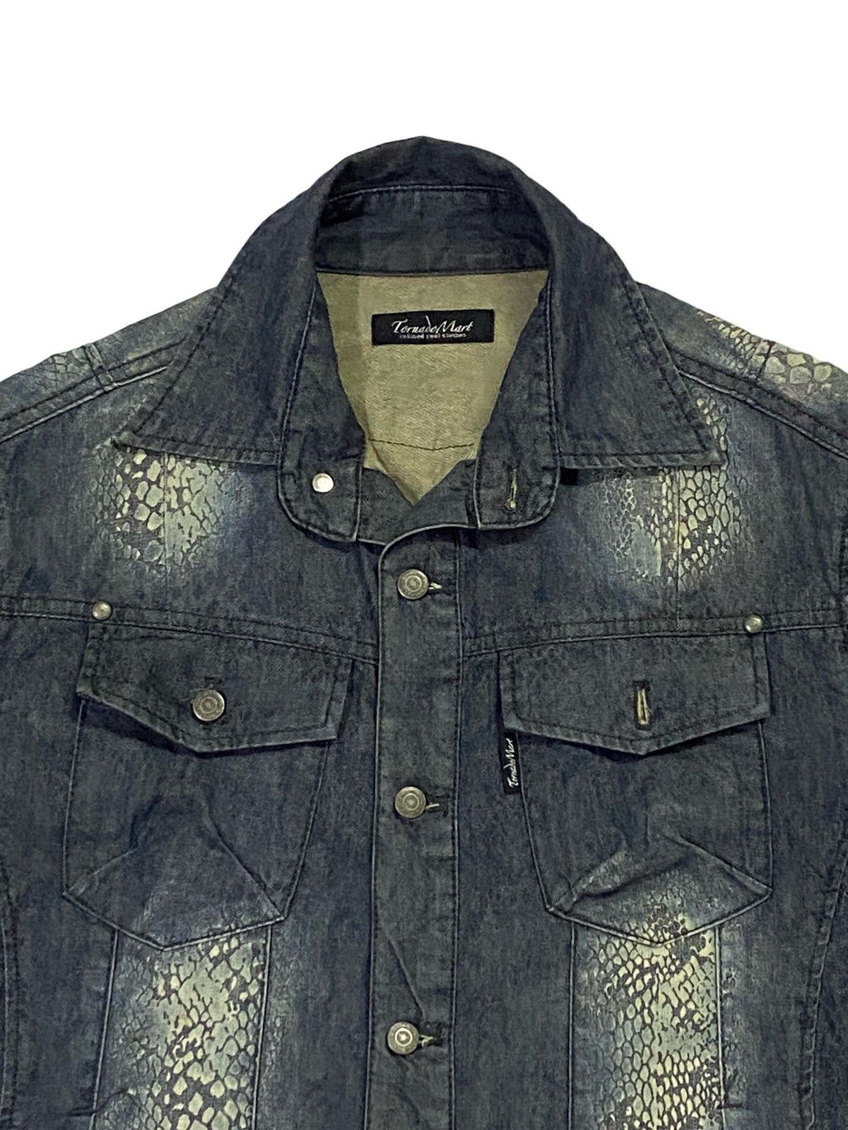 Tornado Mart Tornado Mart Snakeskin Printed Jeans Button Ups Shirt Size M / US 6-8 / IT 42-44 - 14 Thumbnail