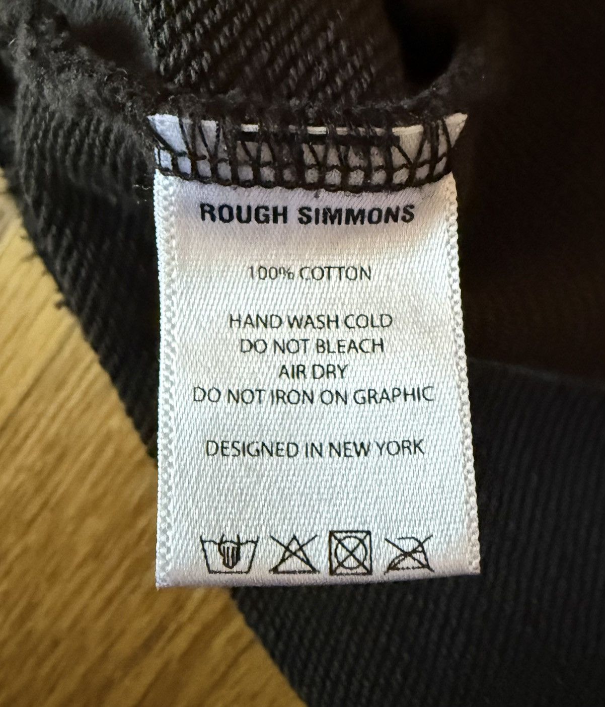 Rough Simmons Rough Simmons Neotokyo Size 4 Size US XL / EU 56 / 4 - 5 Thumbnail
