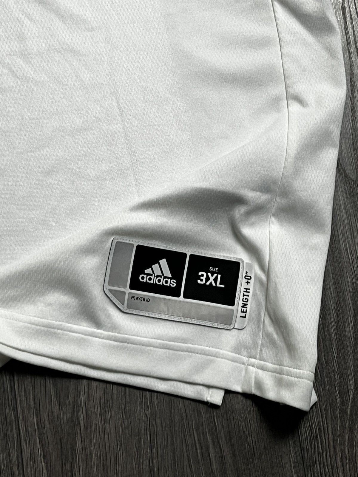 Adidas Adidas Suisse Switzerland Basketball Jersey #19 Martini 3XL⁠ Size US XXL / EU 58 / 5 - 3 Thumbnail