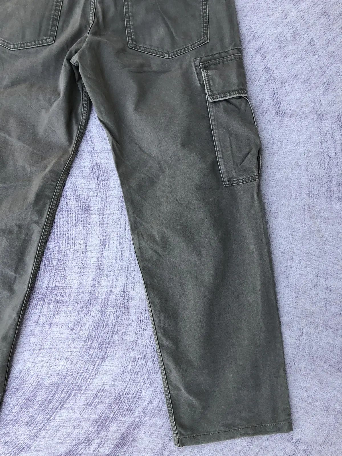 Japanese Brand × Oshkosh Faded Green Cargo oshKosh Multipocket Tactical Pants Size US 30 / EU 46 - 11 Thumbnail