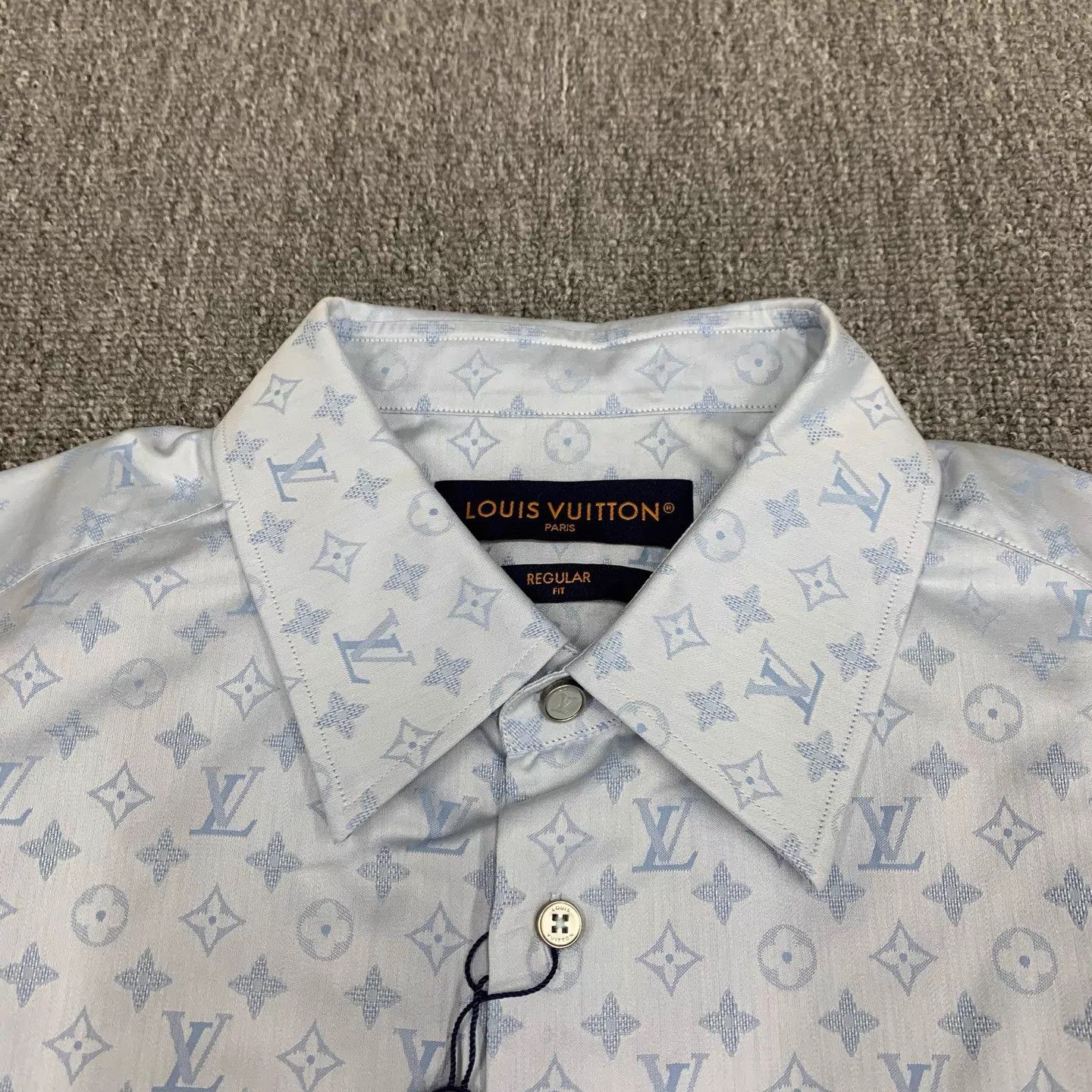 Louis Vuitton LV 26 Blue Monogram full print short - sleeve shirt Size US M / EU 48-50 / 2 - 9 Thumbnail