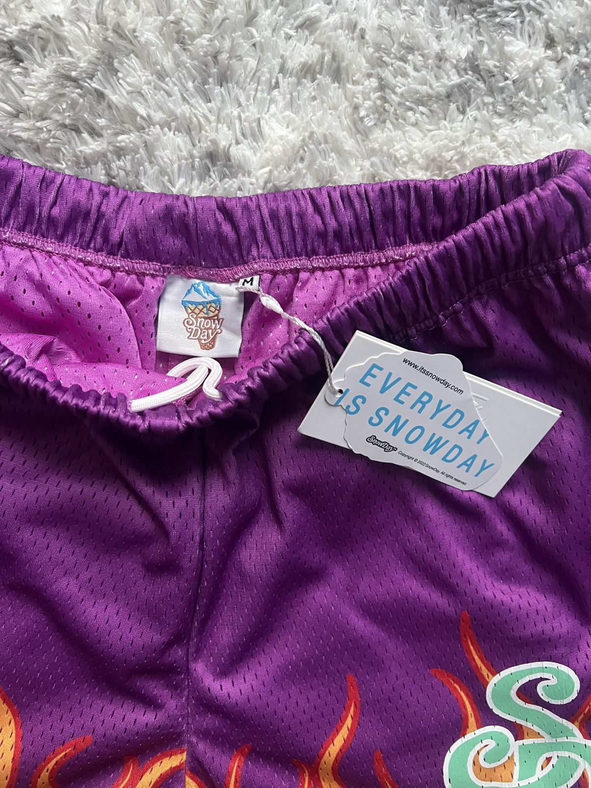 Snowday Snow day purple flame basketball shorts Size US 32 / EU 48 - 3 Thumbnail