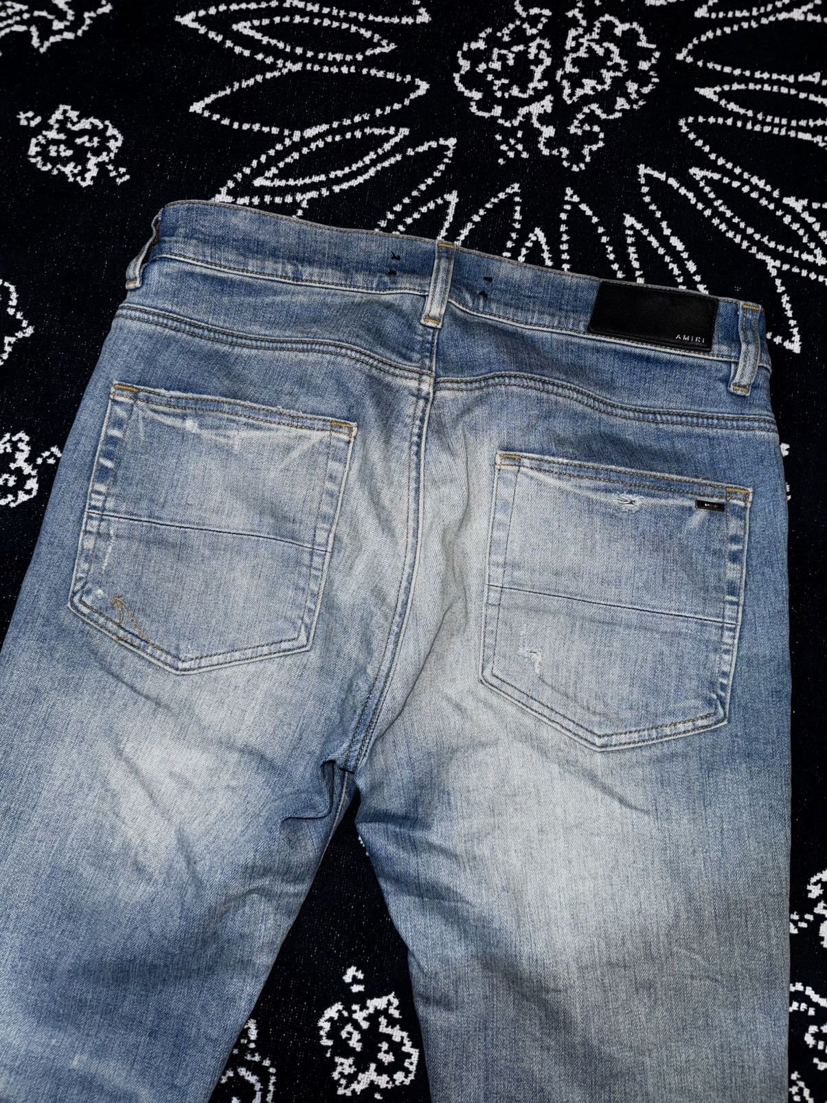 Amiri AMIRI BLUE DISTRESSED TRASHED JEANS Size US 31 - 11 Thumbnail