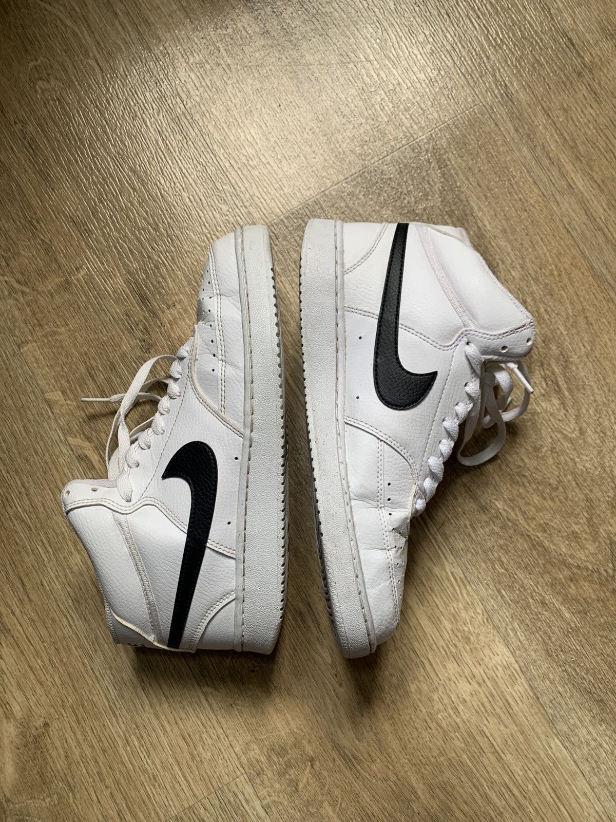 Nike White Nike shoes size 41 – classic Size US 10 / IT 40 - 2 Thumbnail