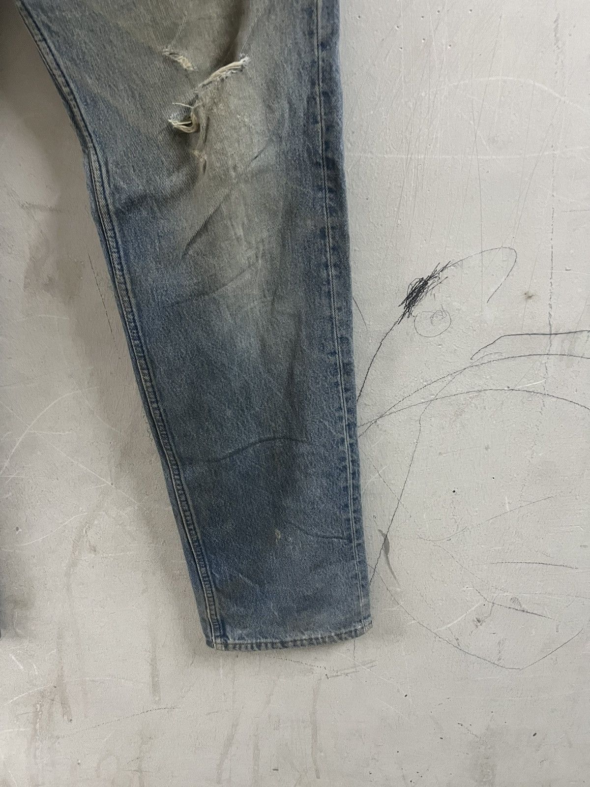 Japanese Brand KURT COBAIN‼️VINTAGE LEVIS 501 DISTRESSED DENIM PANT Size US 35 - 6 Thumbnail
