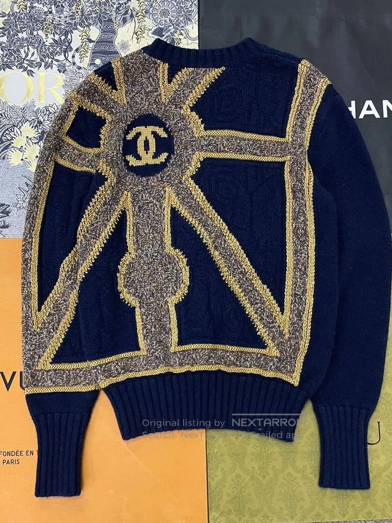 Chanel Chanel Blue Gold Double C Knit Sweater. Size US M / EU 48-50 / 2 - 3 Thumbnail