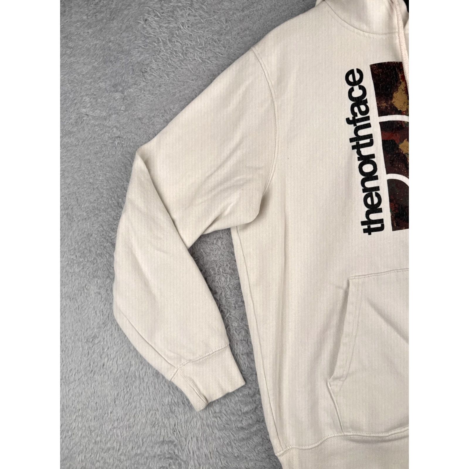 The North Face The North Face Hoodie Men M Beige Logo Pullover Sweatshirt Camo Feb? Size US M / EU 48-50 / 2 - 3 Thumbnail