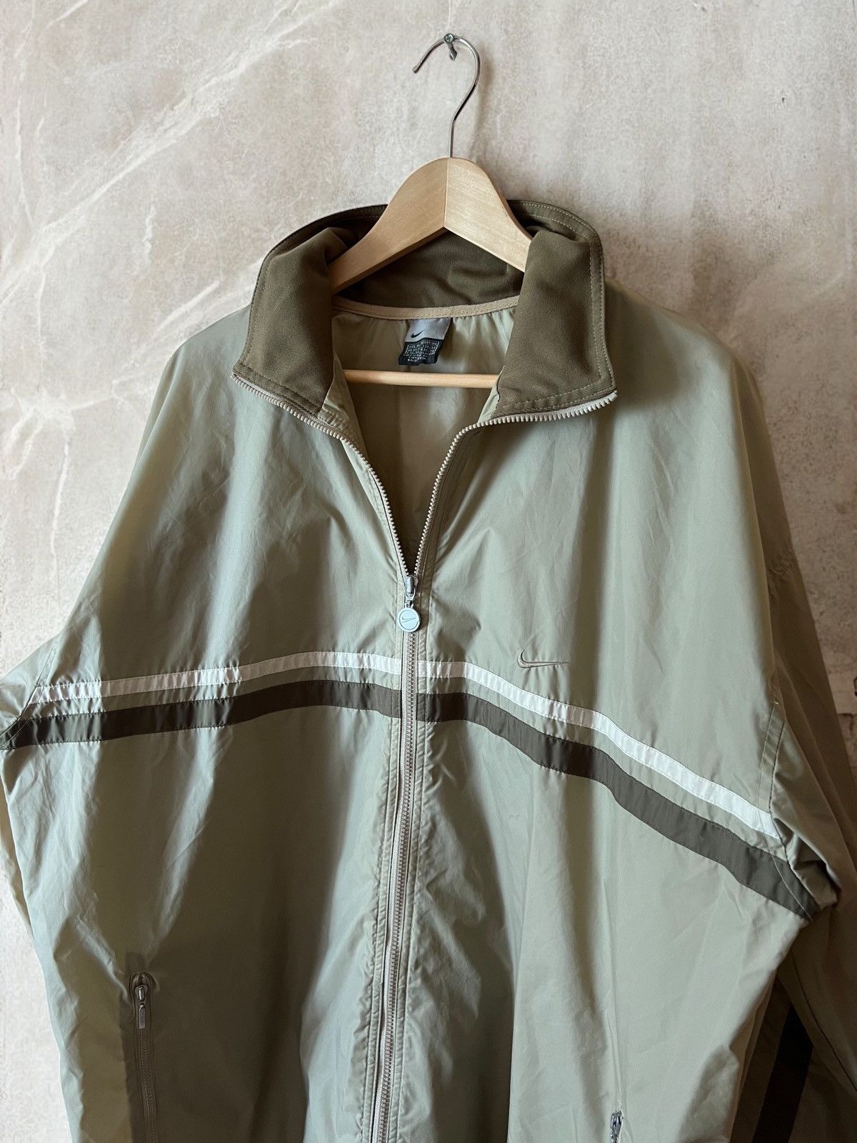 Nike × Vintage NIKE NYLON VINTAGE TRACK JACKET SWOOSH 90s BOMBER LOGO y2k Size US XL / EU 56 / 4 - 3 Thumbnail