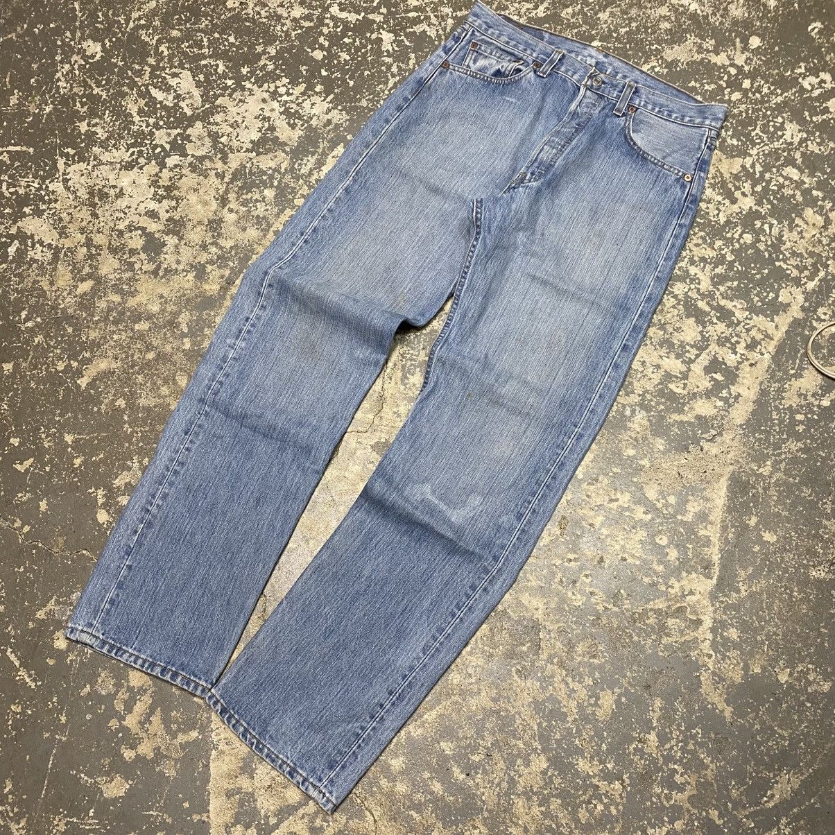 Japanese Brand × Levi's × Vintage Vintage Levis 501 Light Wash Botton Fly Denim Jeans USA 90s Size US 33 - 6 Thumbnail